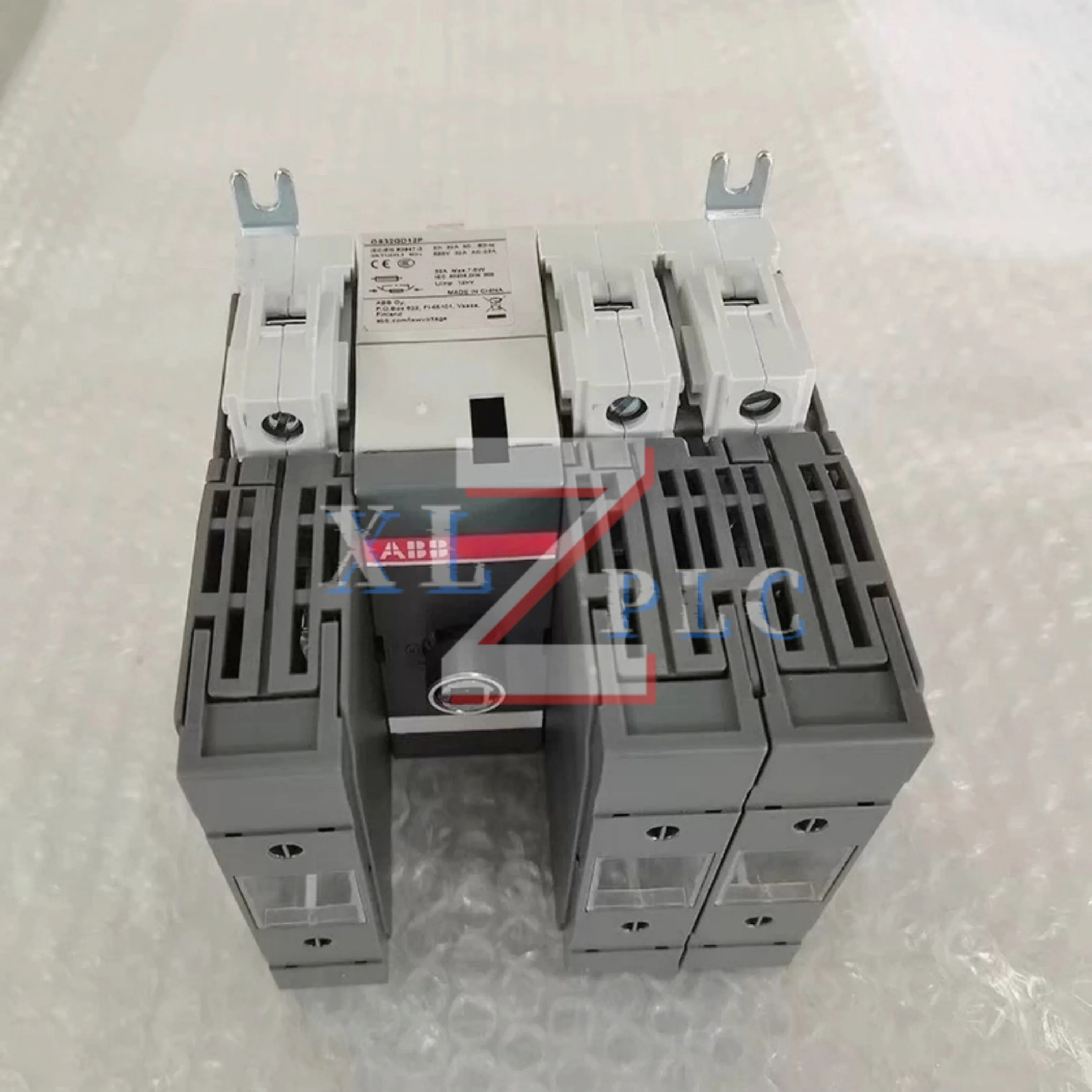 100% جديد OS32GD03P 1SCA115189R1001 OS32GD12P 1SCA114581R1001 OS63GD12P 1SCA115227R1001 عزل التبديل مجموعة الصمامات #3