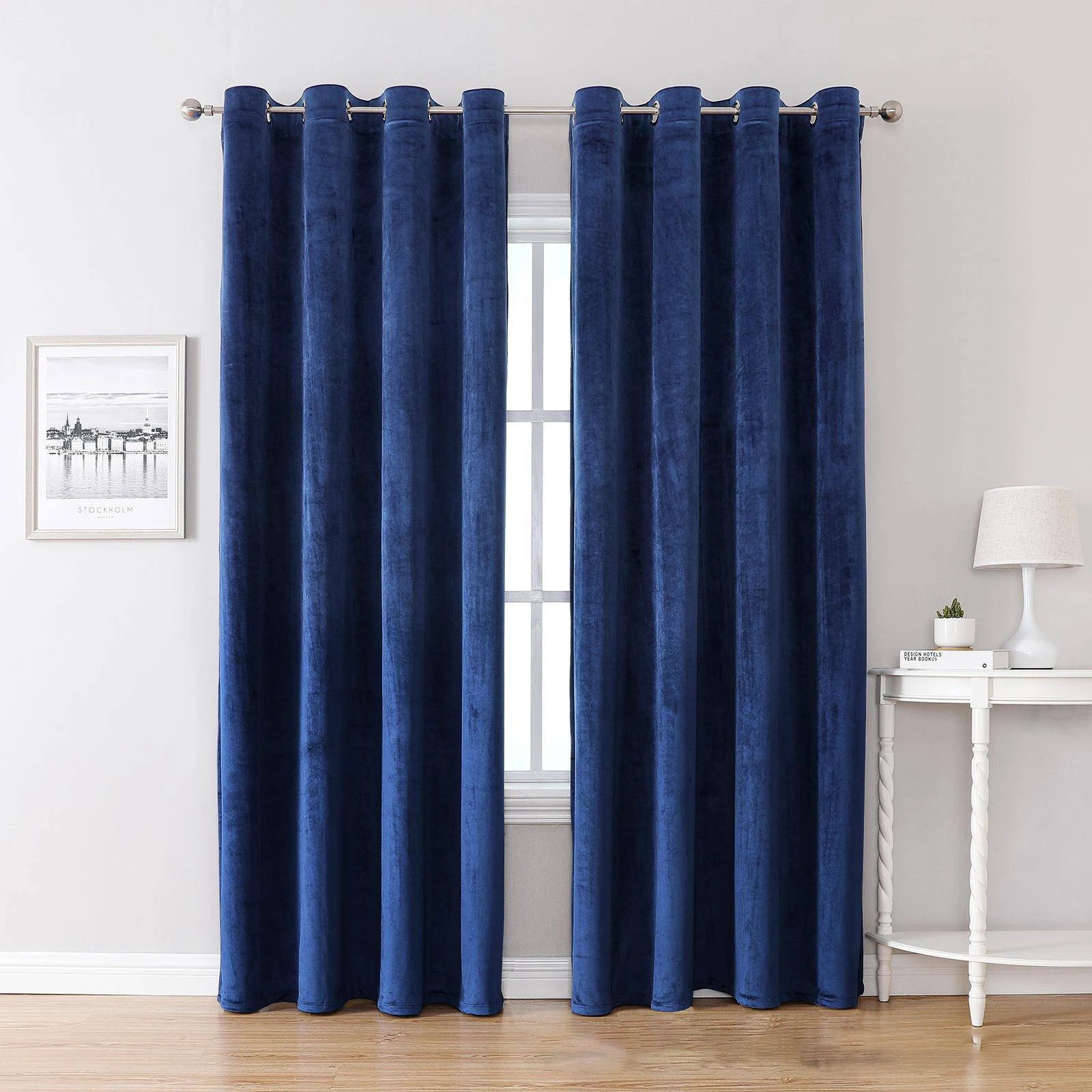 

2PC velvet curtains, thermal insulation blackout curtains, super soft room darkening curtains for living rooms and bedrooms