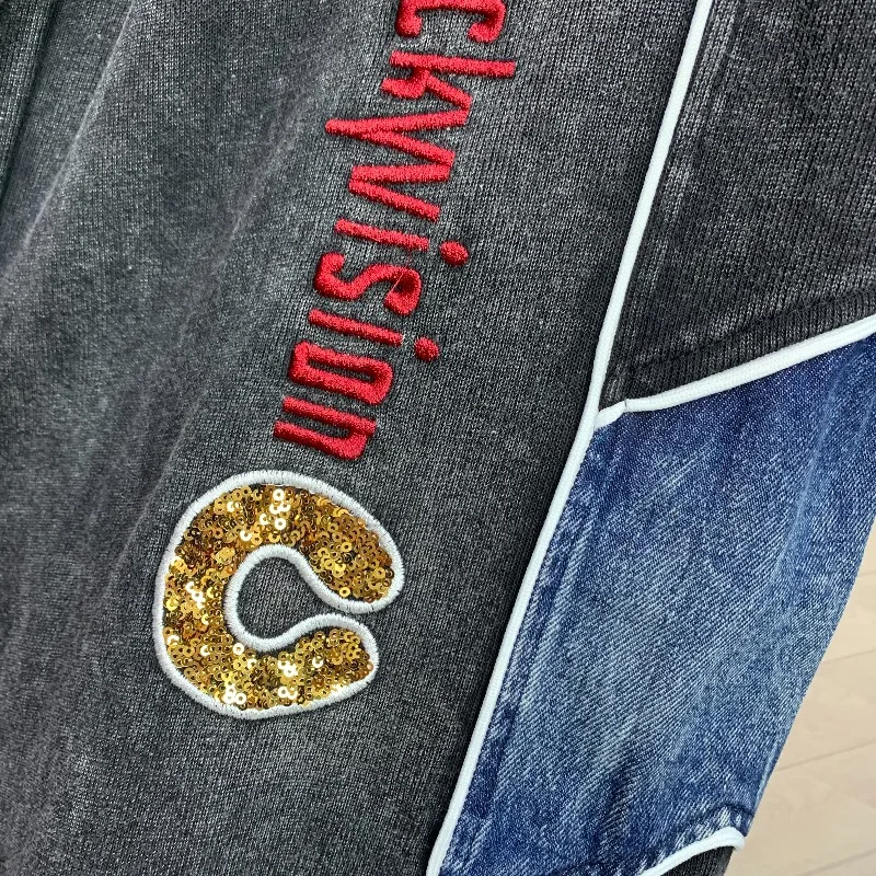 Trendige Marken-Jeans im amerikanischen Stil für Frühling/Sommer: Schwerer Patchwork-Farbblock mit Cartoon-Motiven, gerade geschnitten, schlank machend, lässige lange Denim-Hose