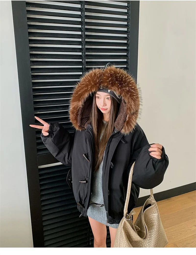 Warm Down jacket Ladies Pai Overcome Winter 2026 New Cotton Padded Coat Women Parkas Horn Hooded Outcoat Big fur collar Overcoat