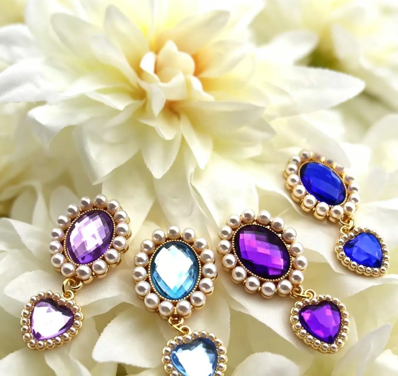 10Pcs Gold Plated Zinc Alloy Pearl Edge Oval Crystal Charms 2.3cm×5cm Heart Pendant Connectors DIY Bikini Buckle Garment Decor J