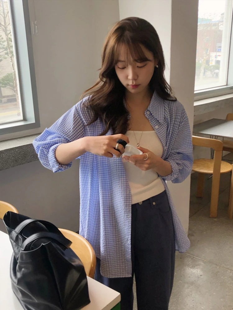 エレガントな長袖レディースシャツルーズバブルテクスチャチェック柄ファッショナブルなユニークトップ日焼け止め韓国スタイル通勤風