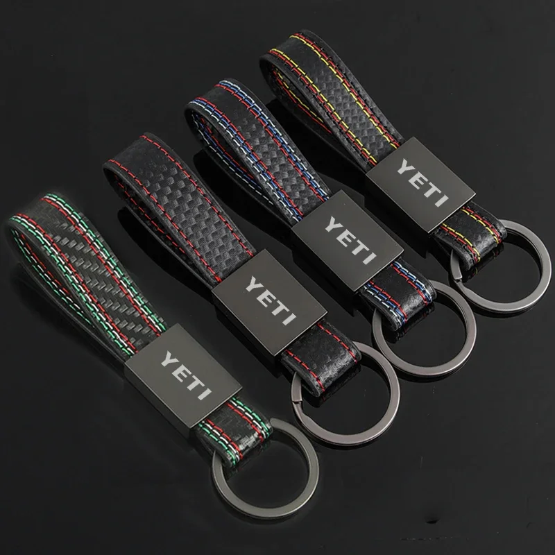 Carbon Fiber Leather Car Key Chain for SKODA Yeti Logo Citigo Enyaq KAMIQ KODIAQ VRS OCTAVIA Keychain Styling Auto Accessories