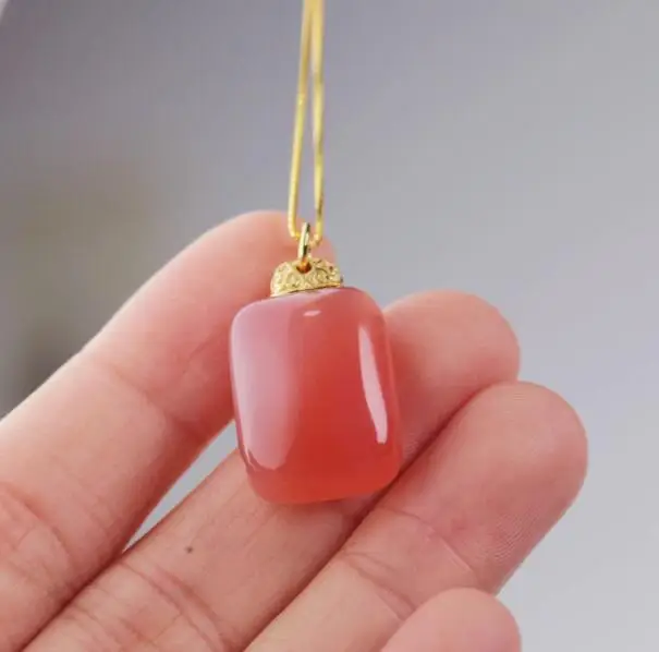 1 PCE Natural powder agate inlaid pendant pendant, sweet and stylish women's necklace