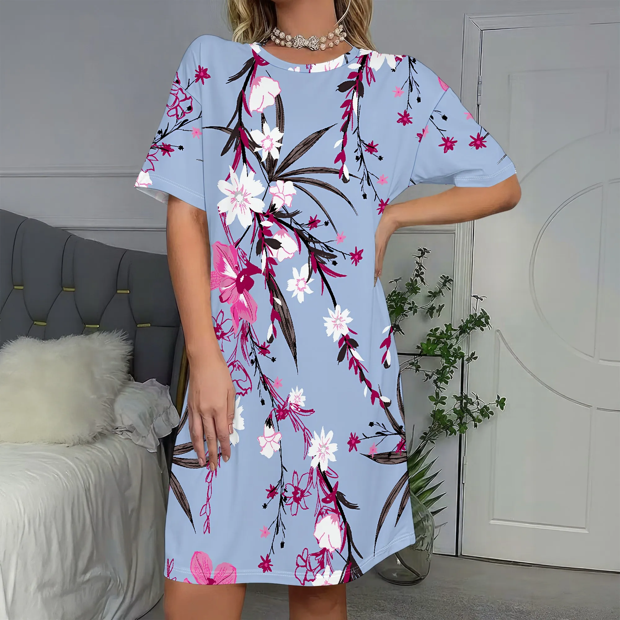 

Floral Print Short Sleeve Dress, Blue Mini Dress with Pink Flowers, Casual Summer Sundress for Women, S-2XL
