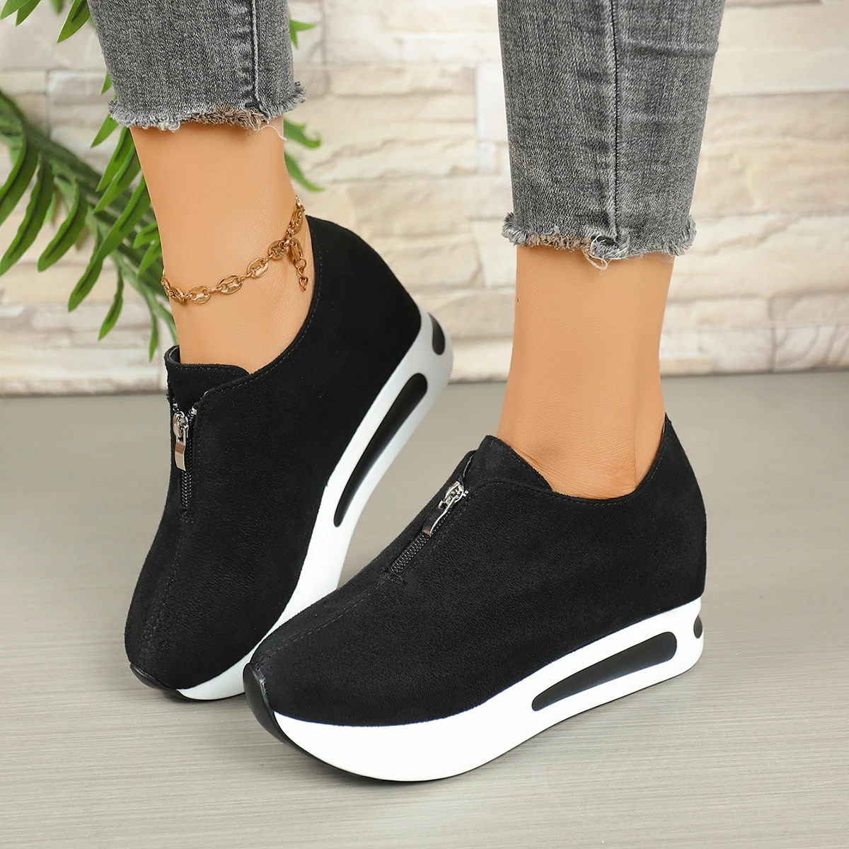 Damen-Sneaker mit Frontreißverschluss und verstecktem Keilabsatz, Wildleder-Plattform, höhenvergrößernde Freizeitschuhe, Damen-Slipper mit dicker Sohle zum Gehen. – Detail 6