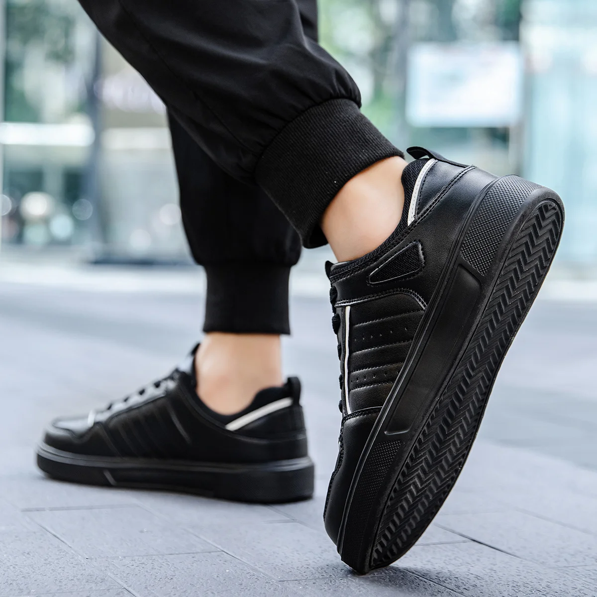 

Plus Size White Man's Silver Sneakers Running Red White Shoes Kawaii Tennis Sport Boti Kawaiis New Collection