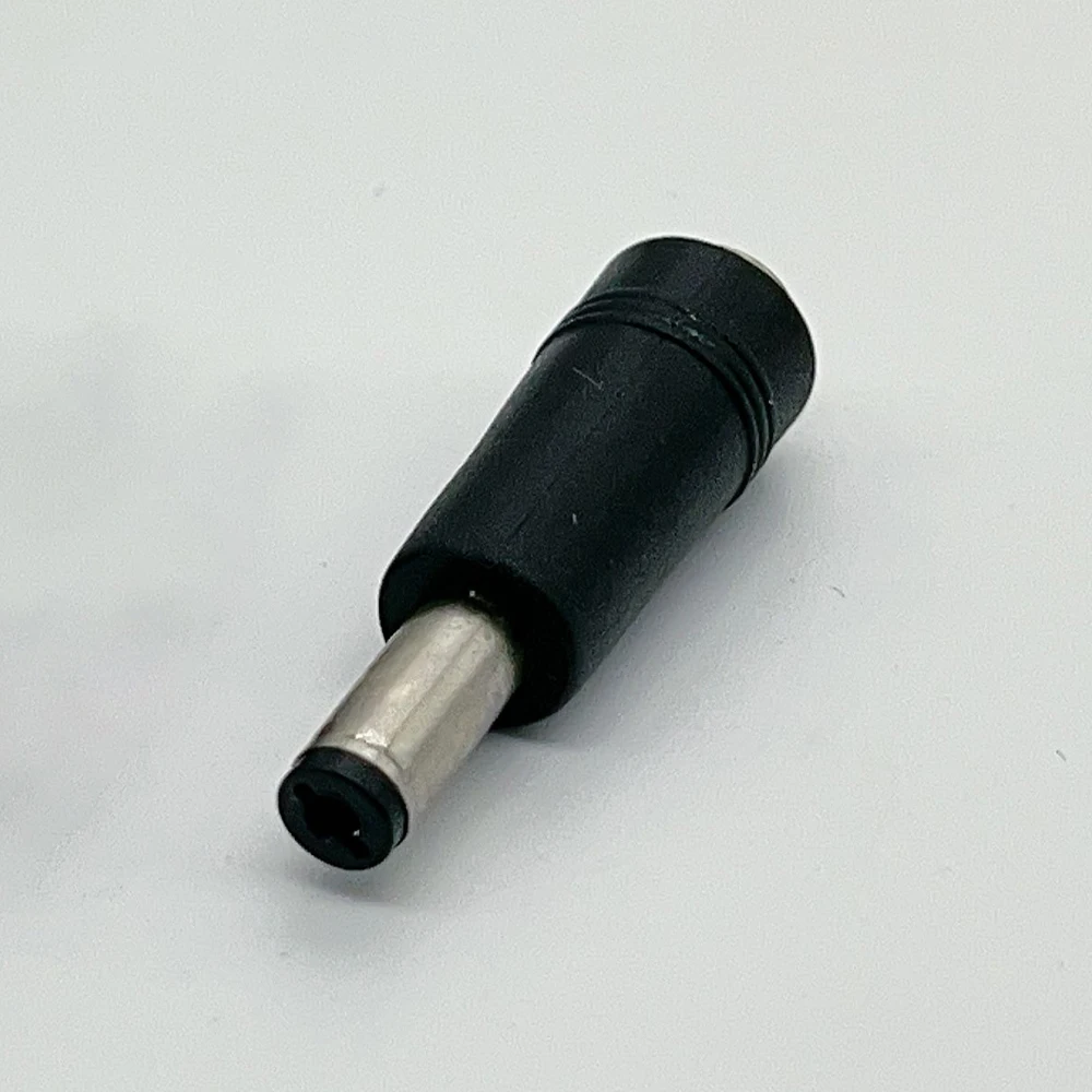 5,5x2,5mm 5,5x2,1mm Stecker auf 4,0x1,7mm Buchse Adapter Steckverbinder Laptop 5,5x2,1 auf 4,0x1,7 DC-Stromumwandlung 5,5*2,5 auf 4,0*1,7 – Detail 5