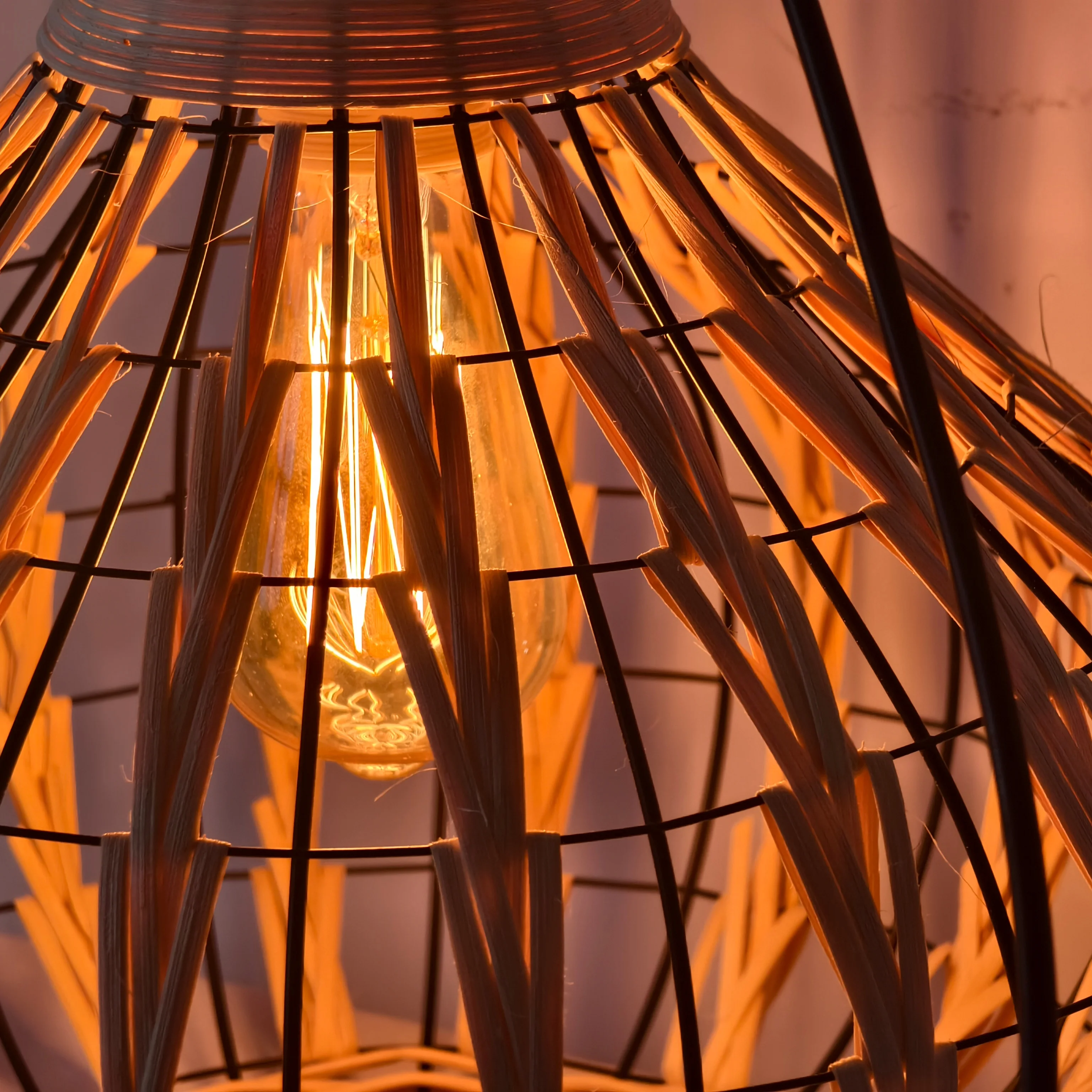 

35cm E27 Chandeliers Handwoven Rattan Pendant Light Rustic Hanging Light Vintage Indoor Ceiling Lamp for Dining Room Living Room