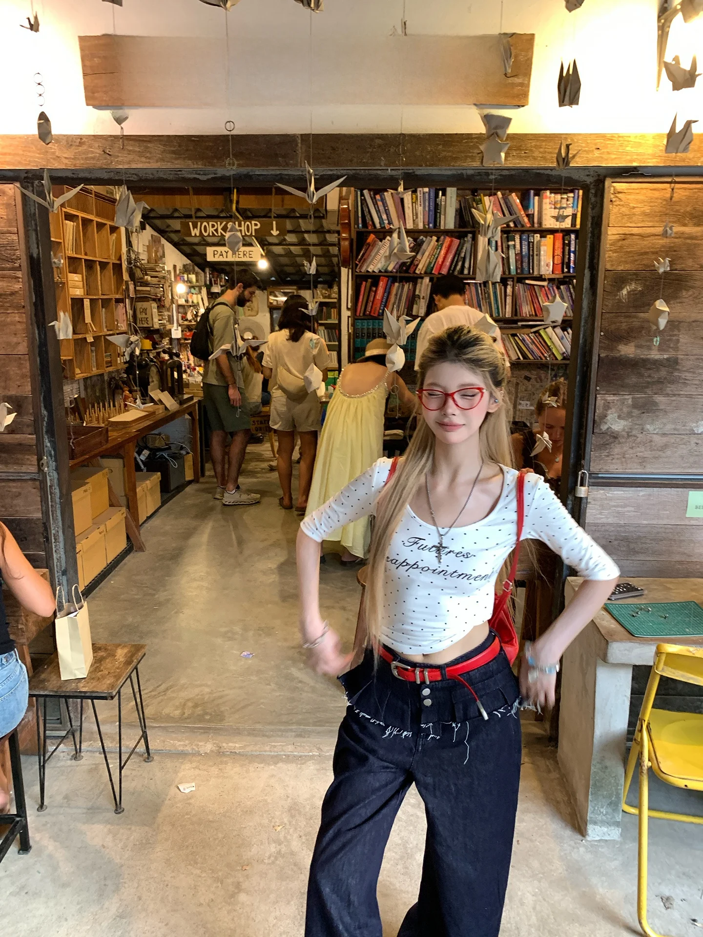 

Loose Wide Leg Jeans Women's Sle Super Beautiful Butt Curtain Pants Casual Cotton Low Waist Button Closure Spring Summer