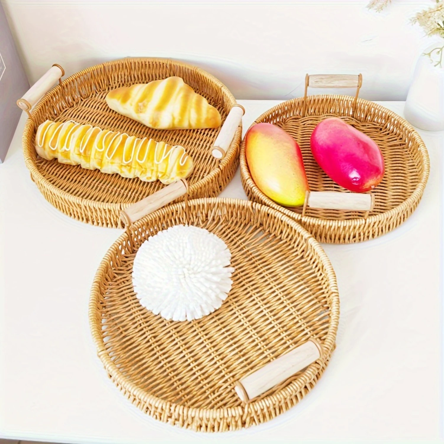 

Handwoven Round Basket Tray Set with Wood Handles – Decorative Serving Tray for Kitchen/Dining, Poly Wicker Rattan Basket for