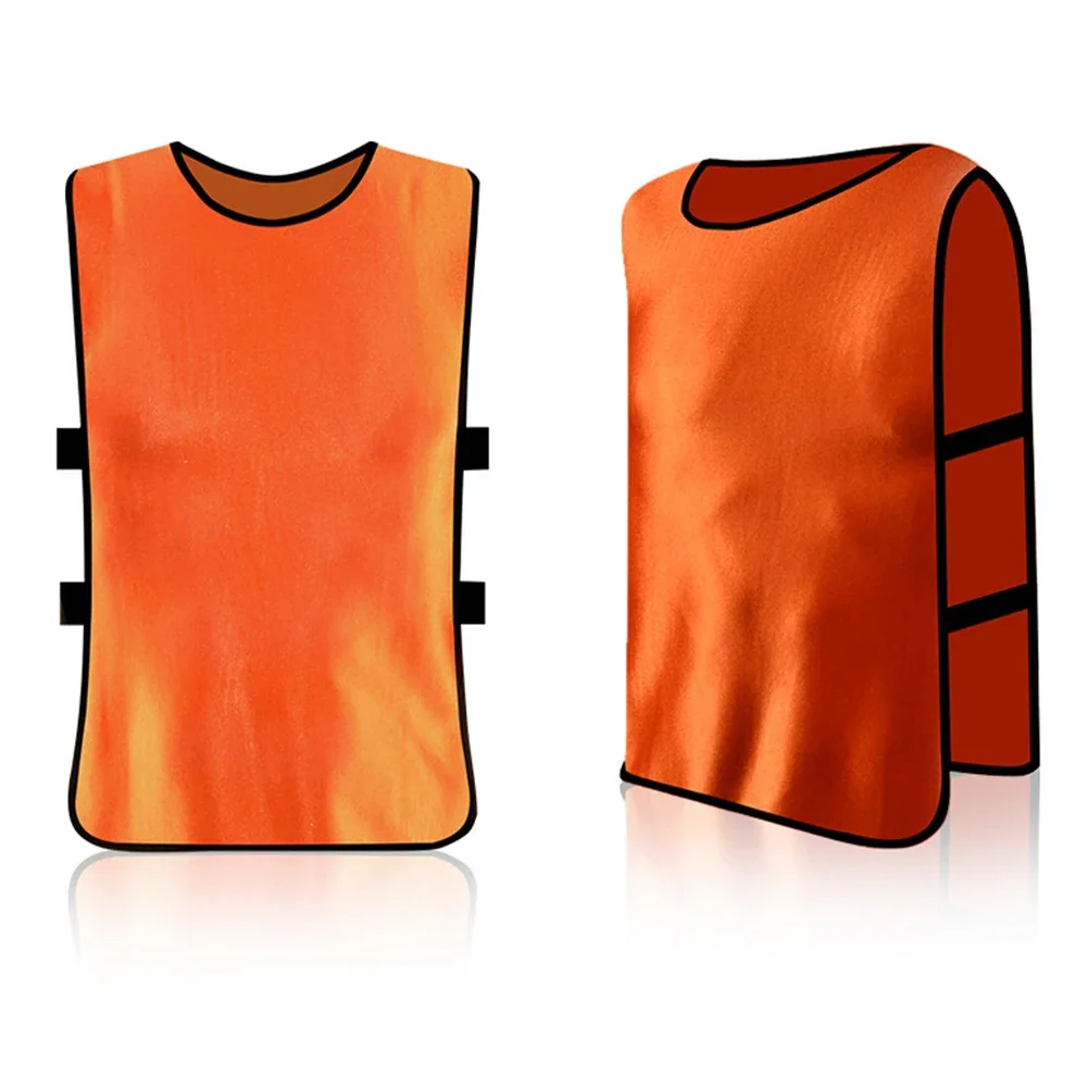 Bavaglini da allenamento sportivi per bambini gilet da basket Cricket calcio calcio Rugby Mesh gilet da allenamento per calcio divisi contro le uniformi