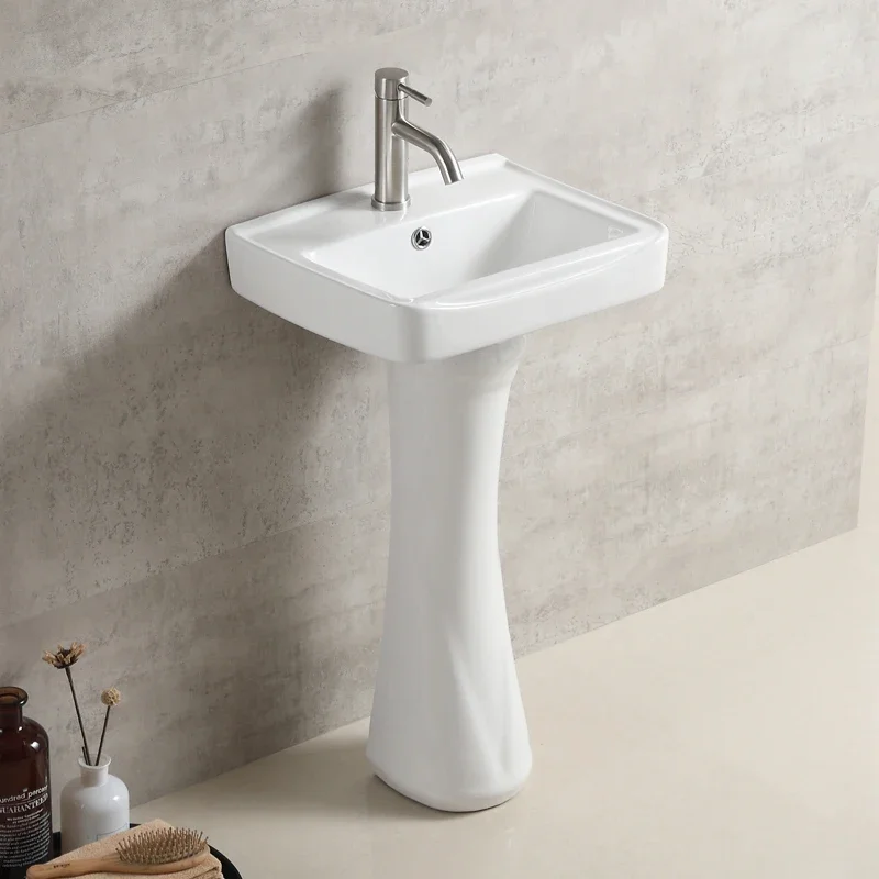 Small unit column basin bathroom