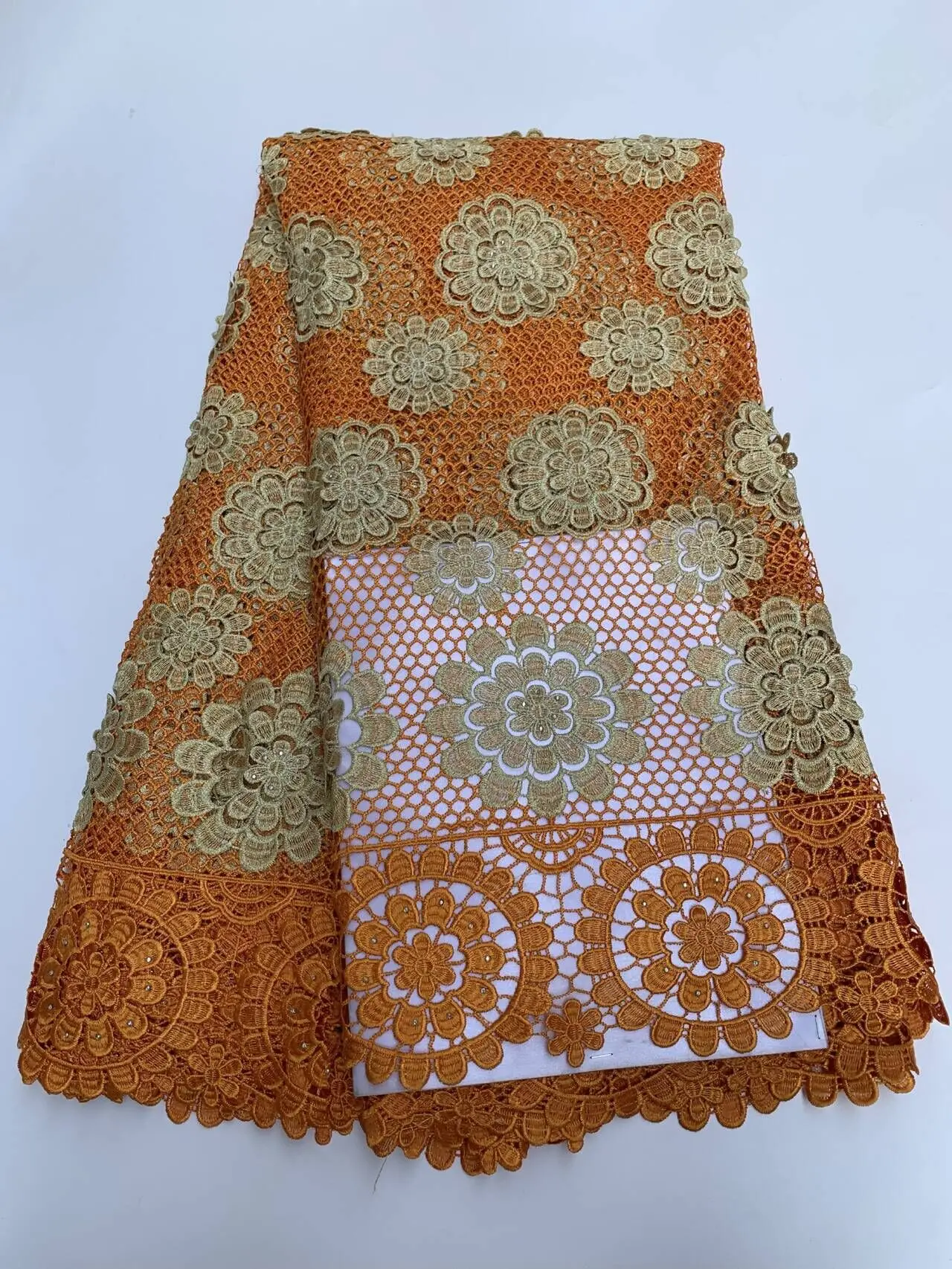 

2026 High-Quality African Nigerian Sequins Cotton Embroidery Lace Fabric Tulle for Wedding Party Dresses Chiffon 5 Yards TY003