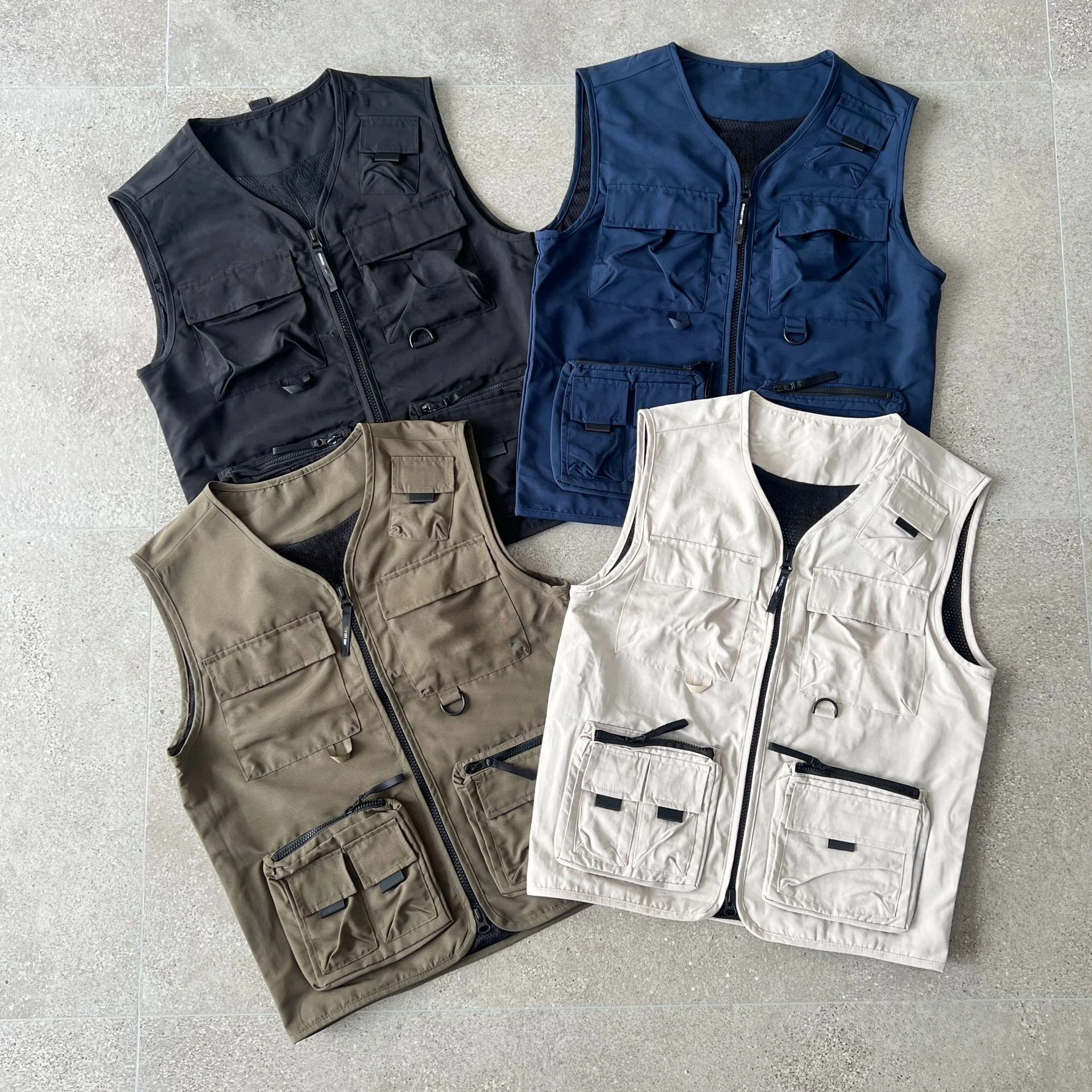 

Japanese Heavy Industry Functional Three-dimensional Multi Pocket Seasonal Zipper Versatile Outdoor Leisure Work Vest