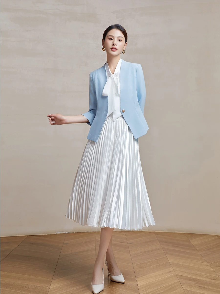 

Летний женский костюм Ele Blue: простая белая юбка и профессиональная одежда для офиса и повседневной носки