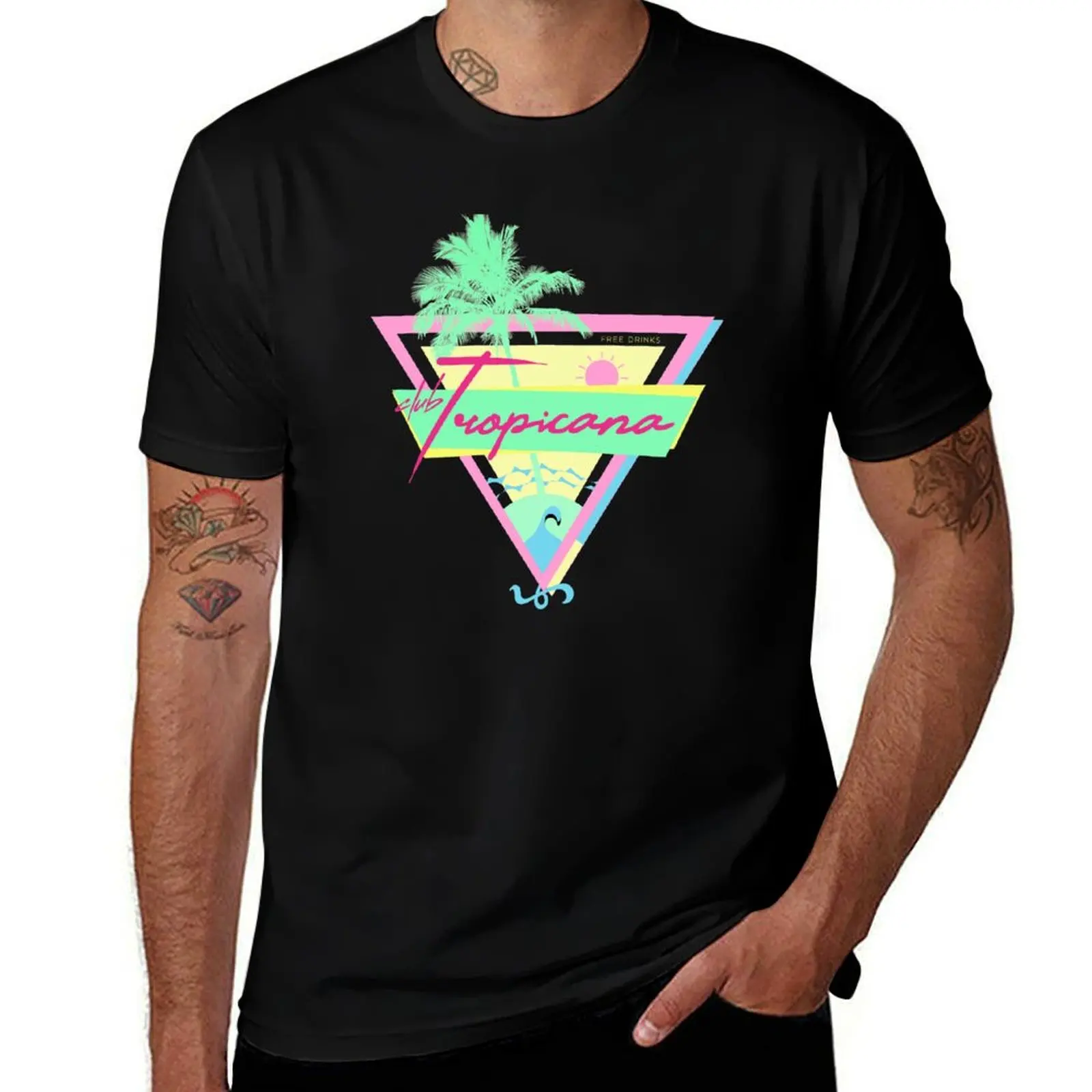 

Club Tropicana T-Shirt Simple Trendy Casual T-Shirt