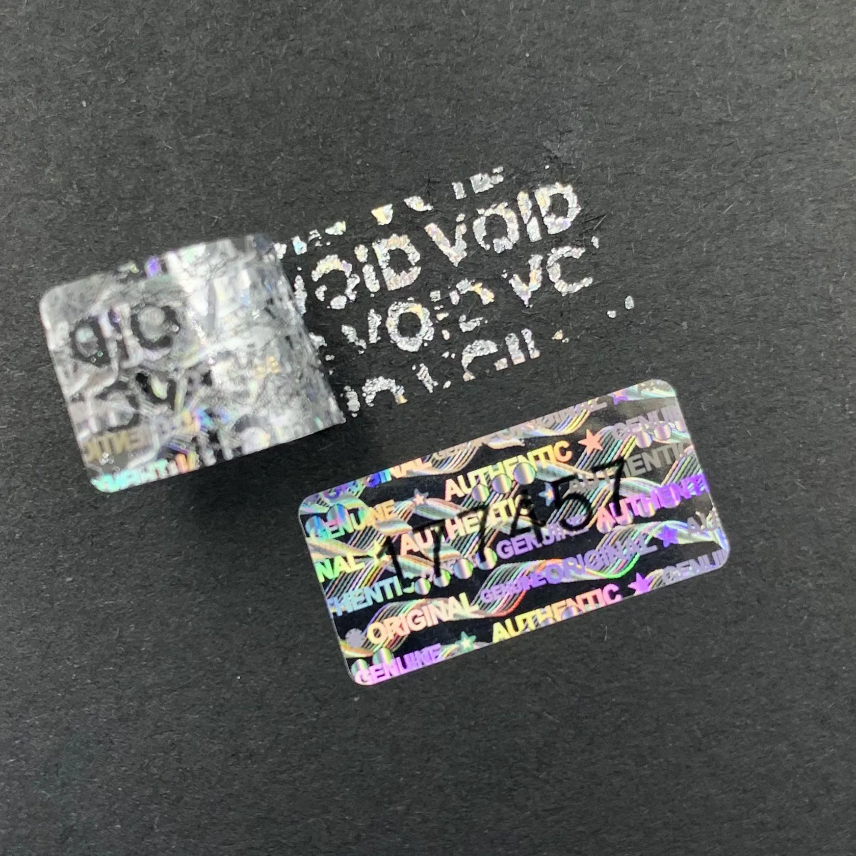 392 pezzi/378 pezzi Etichetta sigillata ologramma antimanomissione con numeri seriali unici neri, adesivi originali autentici