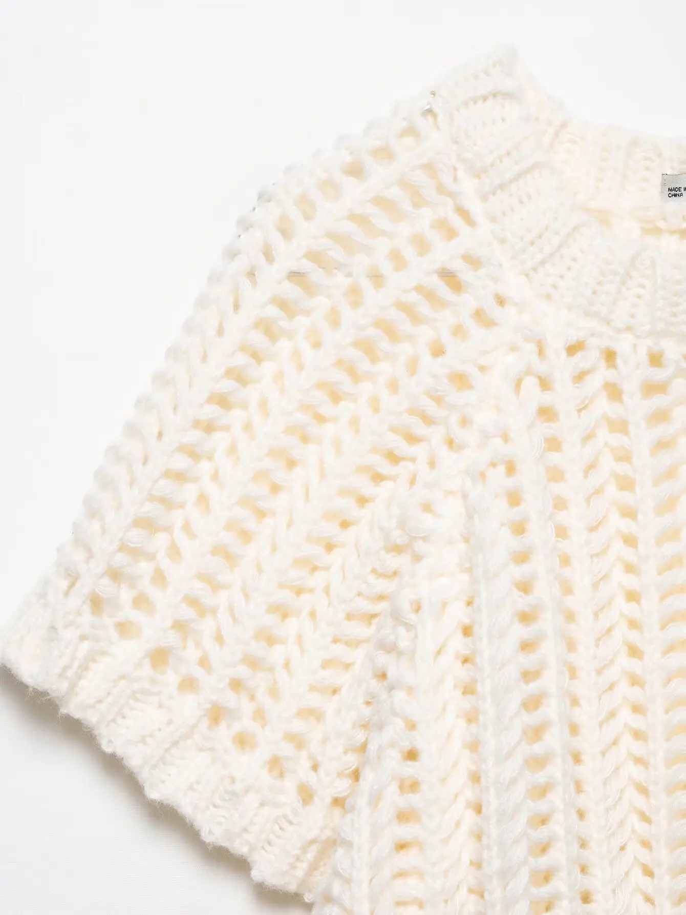 Atasan Rajut Wanita Model Terbaru 2025 Warna Solid dengan Tali Serut, Gaya Vintage Kasual Elegan dengan Hiasan Tali