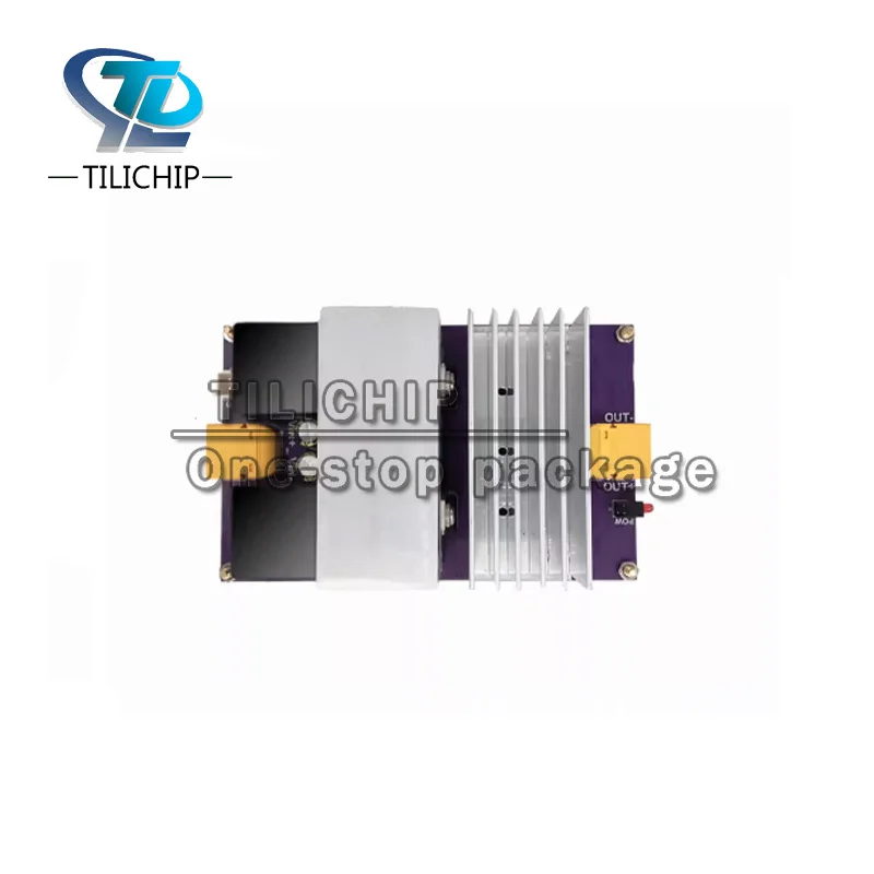 LT3045 Parallel vehicle-mounted low-noise power module LM338 pre-regulated +10 LT3045 parallel outputs