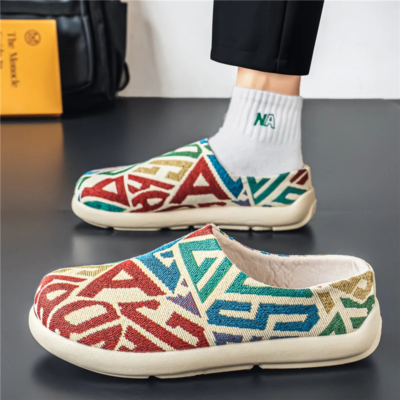 

Summer Breathable Embroidered Cloth Shoes Men's Canvas Shoes Slip-on Trend Bohemian Board Shoes Casual Men Walking Shoes