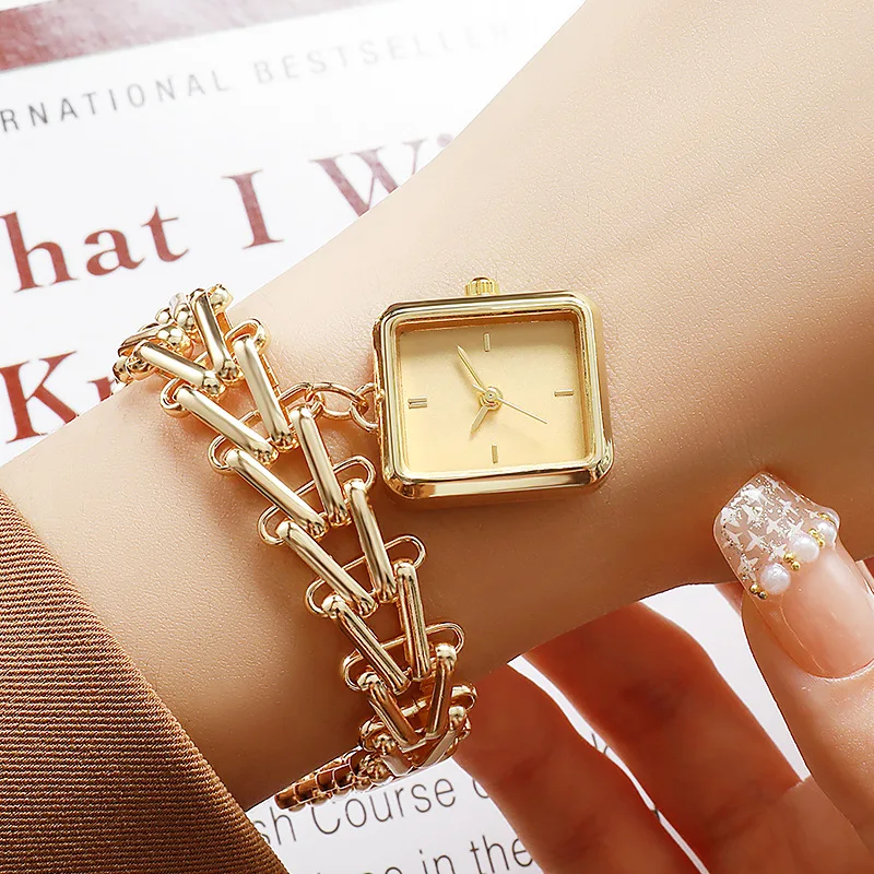 Women Quartz Watch Light Luxury Wheat Ear Triangle Chain Pendant Ladies Wristwatch Popular Female Watches Daily Wear Girl Gifts