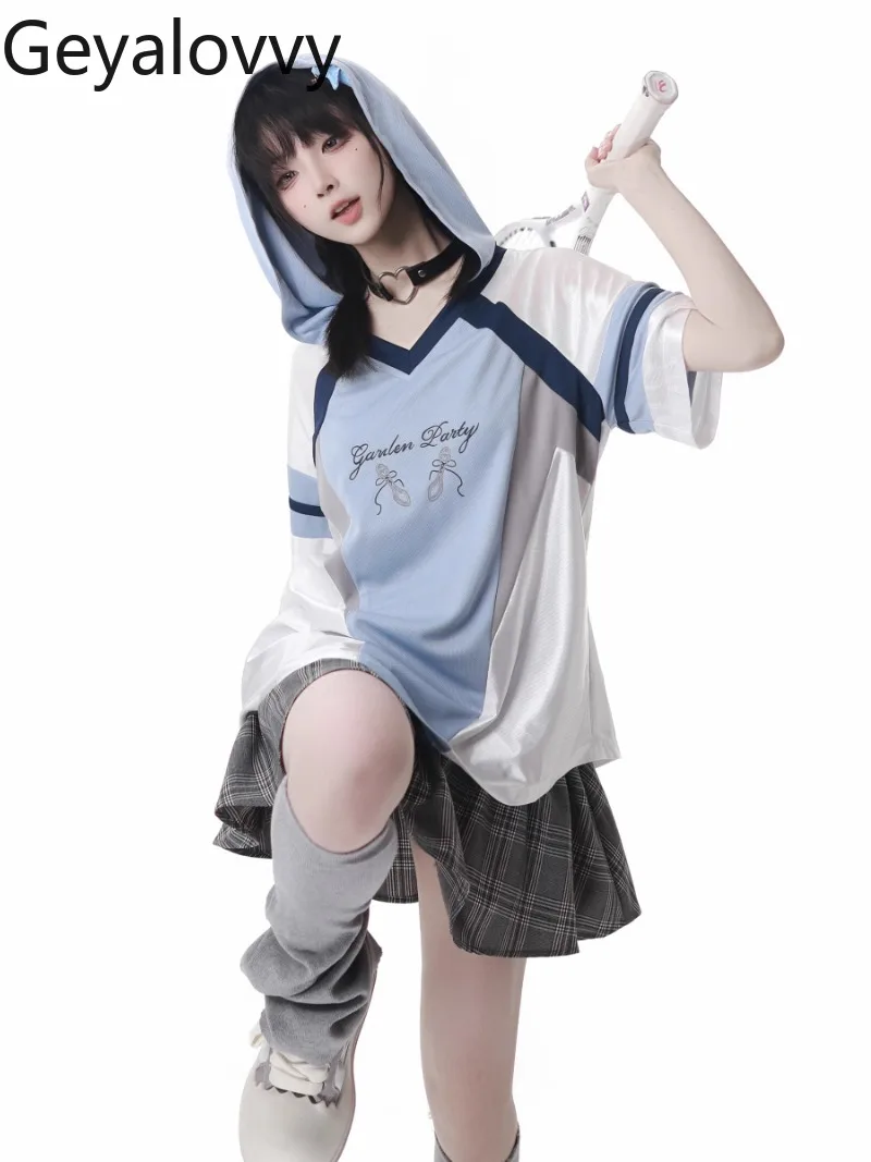 

Summer Sweet and Cute Girl Slim-fitting Design Korean Short-sleeved T-shirt Color Matching Top High Waist Short Skirt Set
