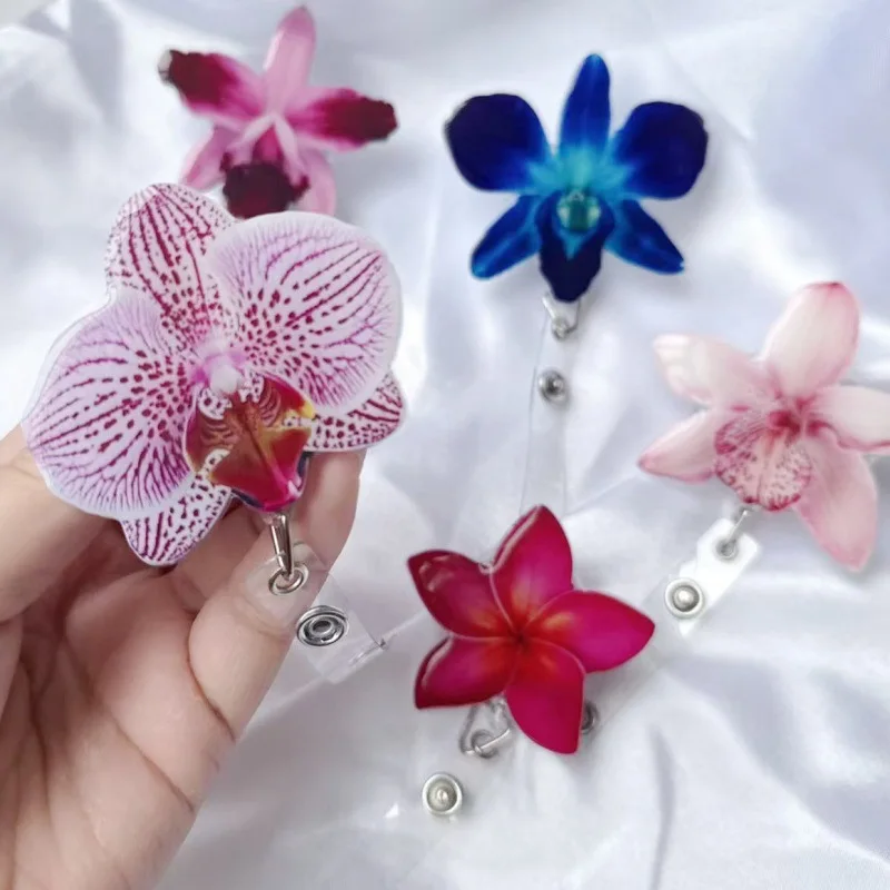 Elegant Retractable Rotating Badge Reel for Nurse Doctor Ins Style Flower Acrylic Resin ID Clip Cute Medical Work Accessory