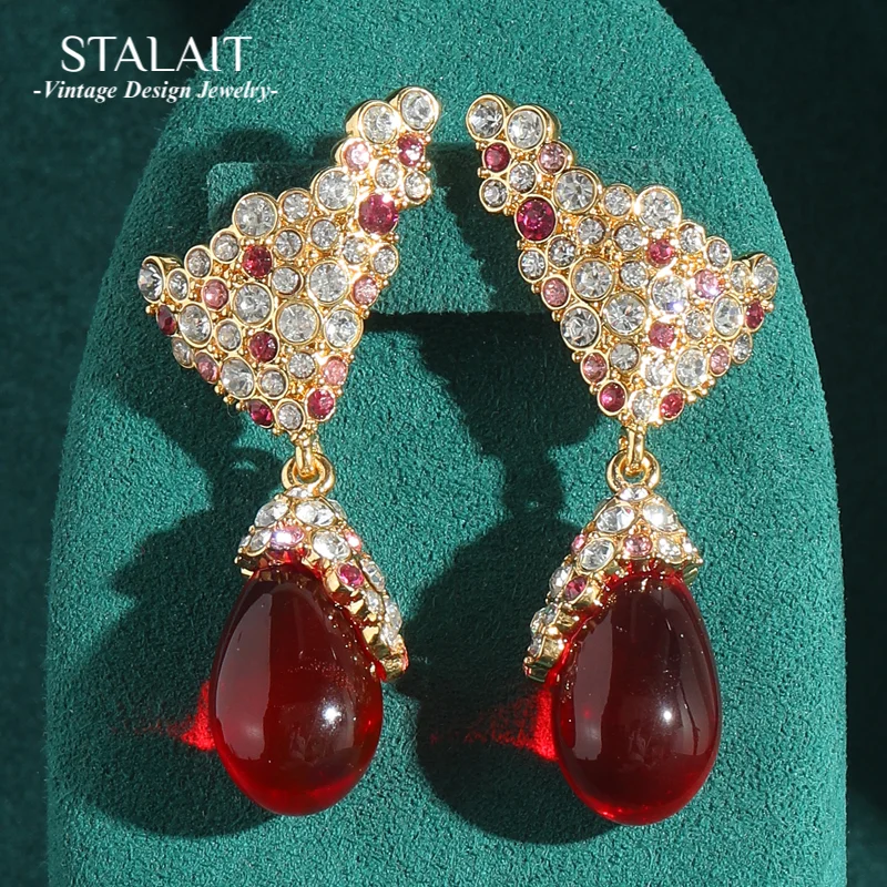 

Vintage Rhinestones Drop Red Earrings Elegant Natural Stone Glass For Woman Antique Gold Color Luxury Designer Jewelry 2025