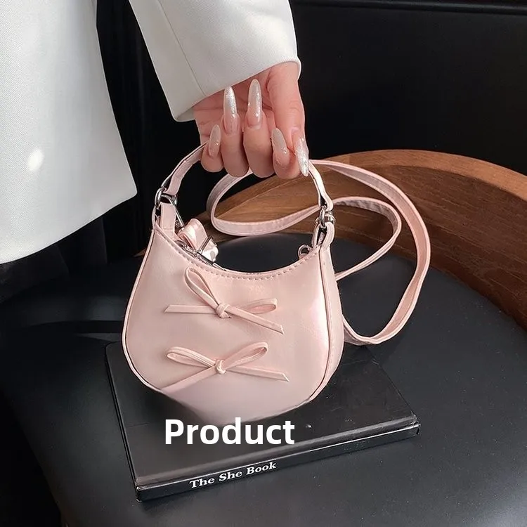 Trendy  Knot Girls Crossbody Bag Moon Tooth Shaped  Princess Accessory Small Girls Fashionable Shoulder Bag