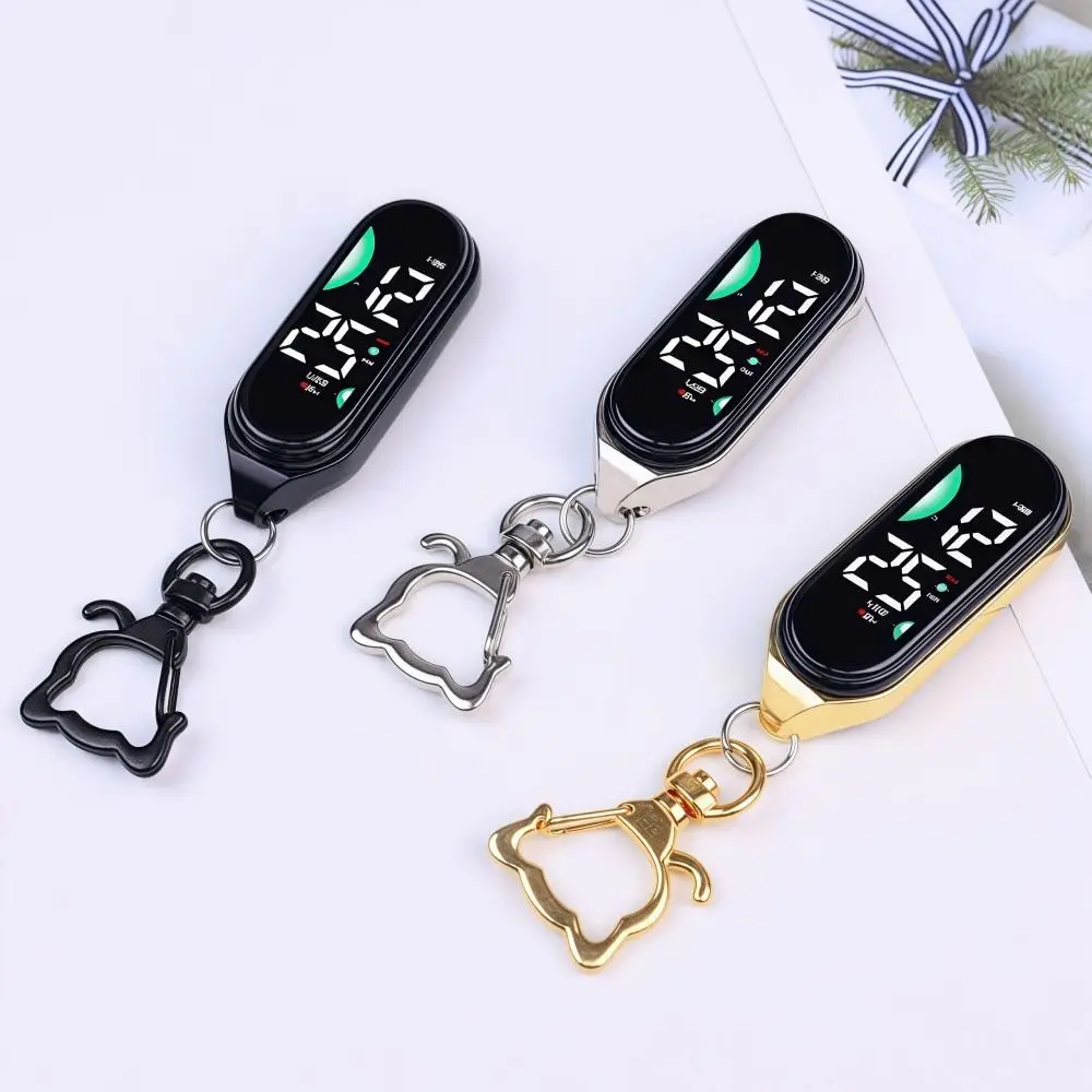 LED Elektronische Hängeuhr Digitale Anzeige Wasserdichte Taschenuhr Karabiner Tragbare Leuchtende Taschenuhr für Kinder und Erwachsene