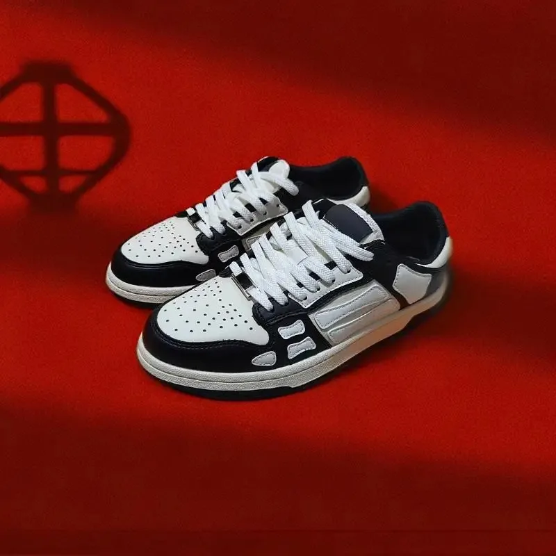 

Брендовые женские тапочки на платформе 550, оригинальные шлепанцы унисекс, интернет-знаменитости, пляжные сандалии в одном стиле, мужские шлепанцы для пары