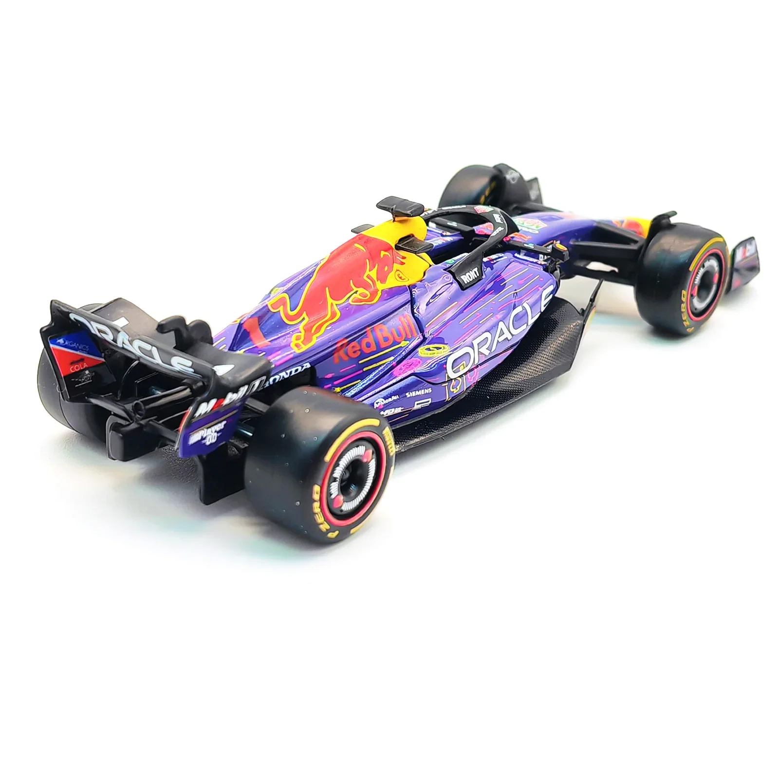 ブラーゴ-鋳造合金カーモデル,スケール1:43, F1レッドブル,rb19 2023,rb19ラベル,rvegas livery #1 verstappen #11 perez,収集可能なおもちゃ