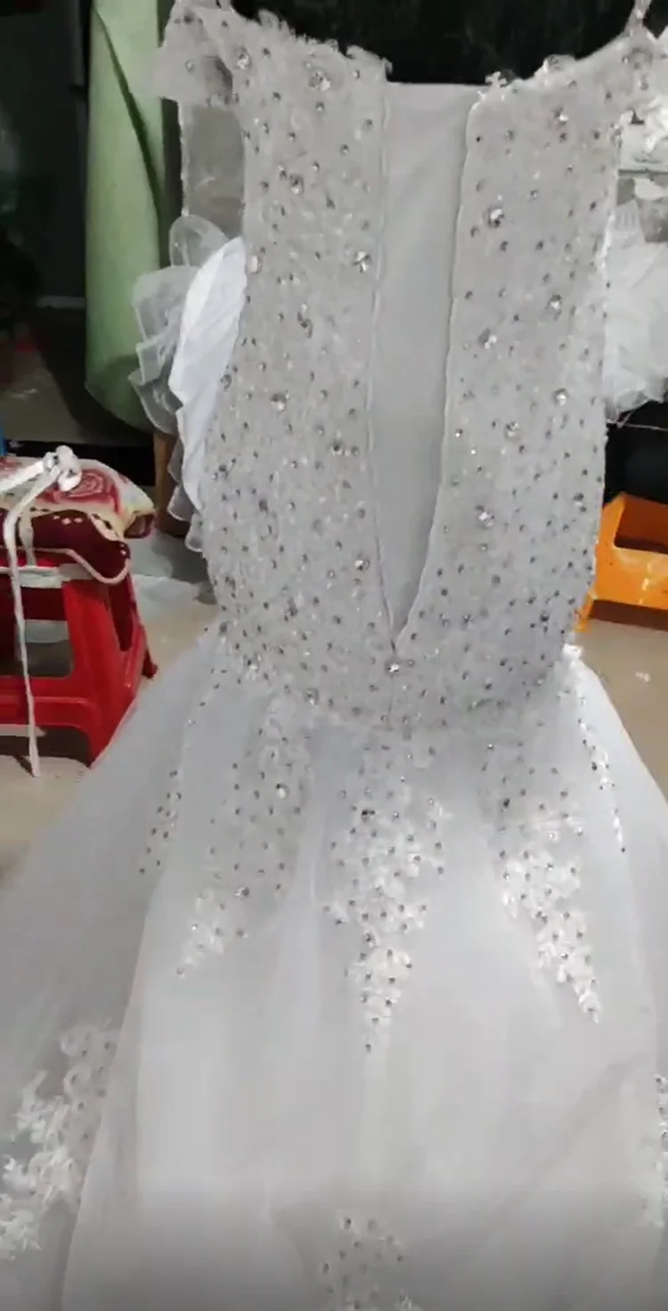 Cristalli africani perline Abiti Da Sposa a sirena per la Sposa 2024 Abiti Da Sposa con spalle scoperte Abiti Da Sposa Da giardino primaverili