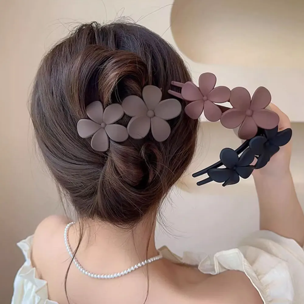 1/4PCS New Flower Hair Clips Women Fashion Matte Black Hairpins No-Slip Duckbill Clips Elegant Headwear Girls Hair Accessories