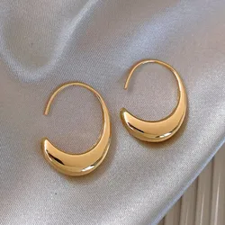 Boucles d'oreilles en métal rétro en forme de C pour femmes, bijoux de fête, cadeau haut de gamme, élégant, design unique, exquis, tendance de la mode, vente en gros, nouveau, 2023