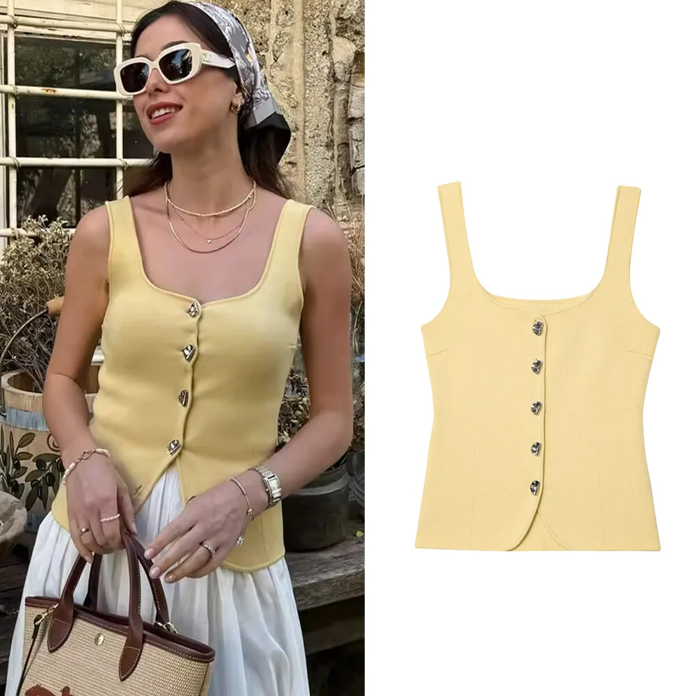 

2025 Women Elegant Knitted Vests O-Neck Sleeveless Single-Breasted Button Decoration Top Casual Holidays Wear
