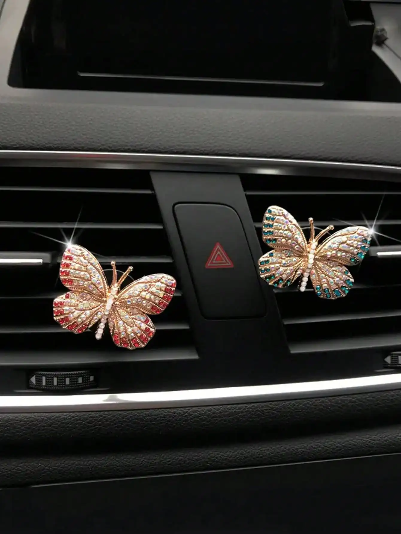 1Pc Car Air Vent Diy Alloy Diamond-Encrusted Butterfly perfume, Car Air Conditioner Vent Decorative perfume (With Frag