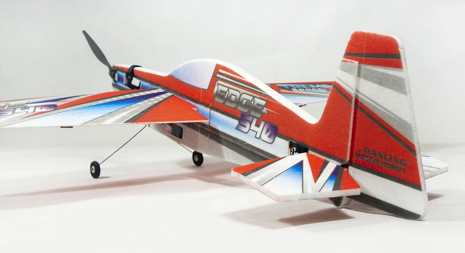 DW Hobby 1100mm Edge-540 KIT R - đánh giá và giá Outdoor Sport Hobbies