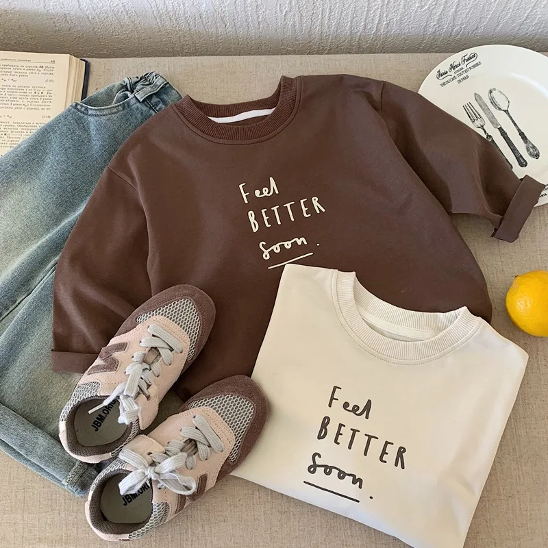 

Футболка с длинными рукавами для мальчиков, новинка 2025, корейский весенне-осенний топ из чистого хлопка, однотонный пуловер с надписью, базовая рубашка