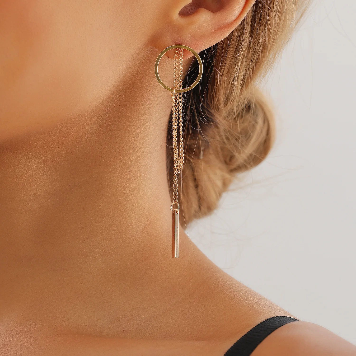klorean Style Popular Design Long Earrings Hollow Circle Metal Black Round Pendants Geometric Tassel Hanging Earring