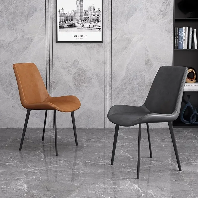 Luxury Modern Dining Chair Beautiful European Retro Fashion Dining Chair Minimalist Home Backrest Chair Soft Pack Dining Chair