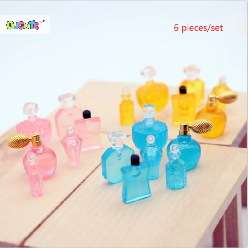 1 ชุดตุ๊กตาจําลองน้ําหอม Miniature ขวดน้ําหอมรุ่นเครื่องประดับตุ๊กตาอุปกรณ์ตกแต่งบ้านเด็กเล่นของเล่น