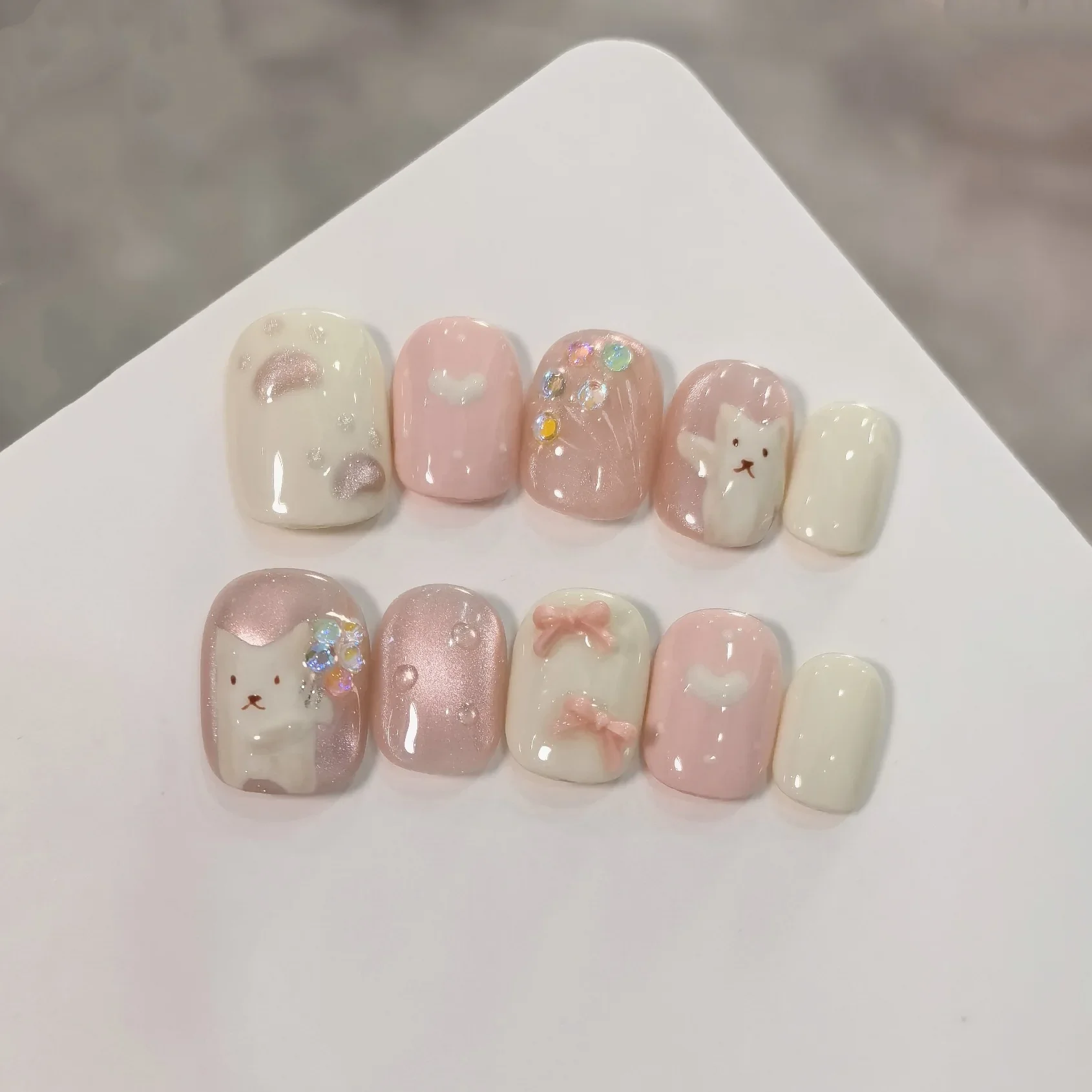 

10Pcs Pink&White Short Square Handmade Nails Cute Hand Drawn Cat Design with 3D Bows for Girls Daily&Party Princess False Nails