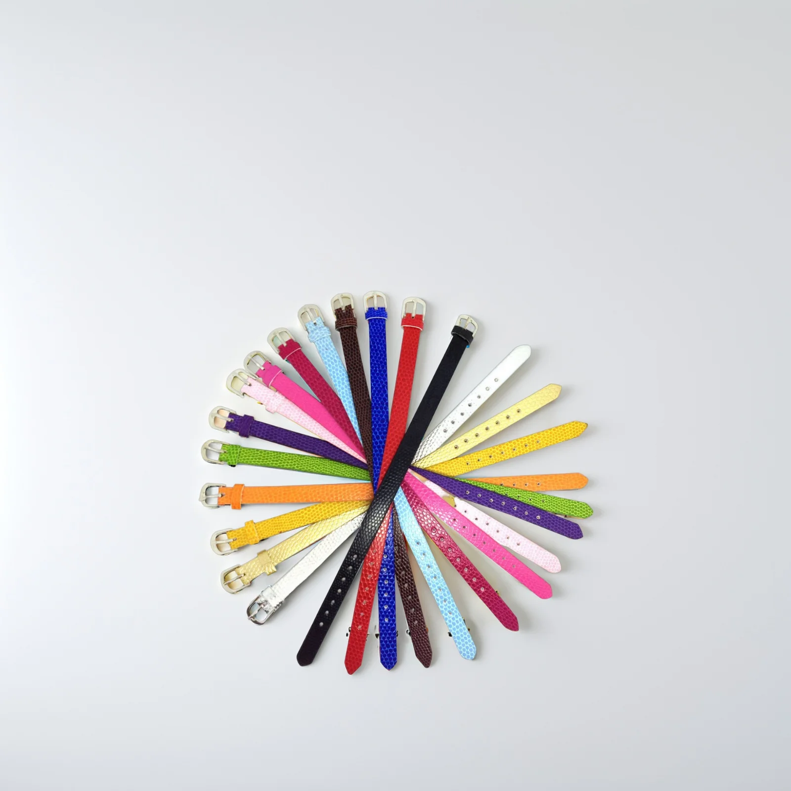 20Pcs Snake Pattern Women Bracelets Slide Wristbands Mixed Colors Fashion Durable Jewelry Making Charms 8mm Women Bracelet