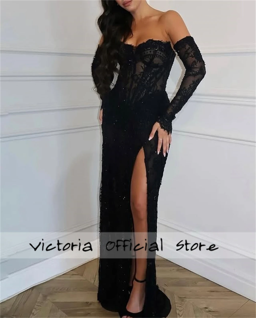 Vestidos de noche sin tirantes de lujo con abertura alta de encaje negro Vestidos de novia Aline con gradas para Arabia Saudita Dubai فساتmavera2025 Personalizado