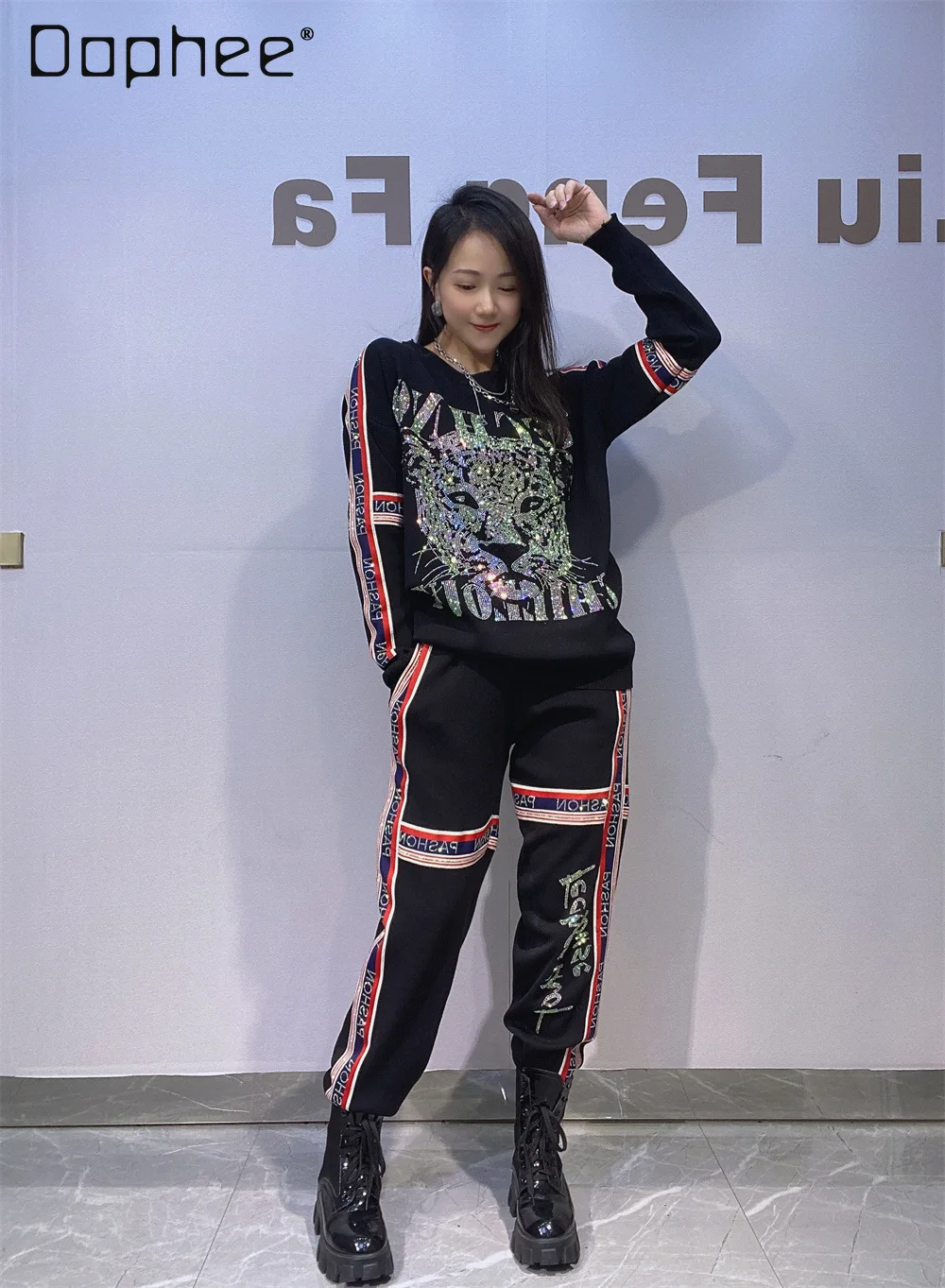 

Knitted Sweater Set Women's Fashion Colorful Ribbon Patchwork Long Sleeve Pullover Top and Pants Rhinestone Two-Piece Sets