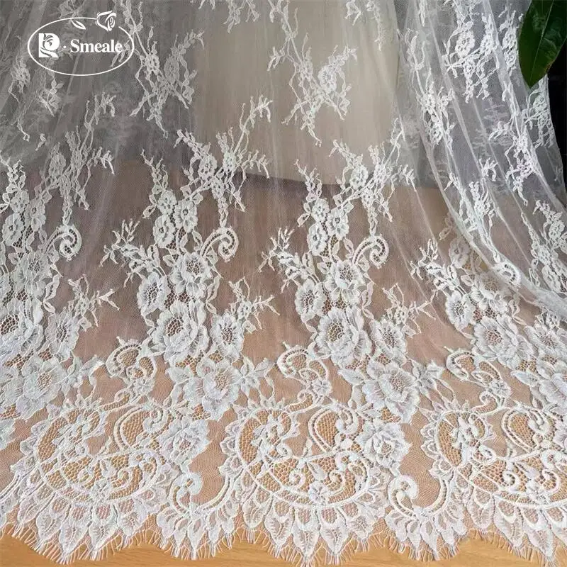 Weiße Weiche Wimpernspitzenstoffe, Hochzeitskleid, Große Blumen, Dekorationszubehör – Detail 2