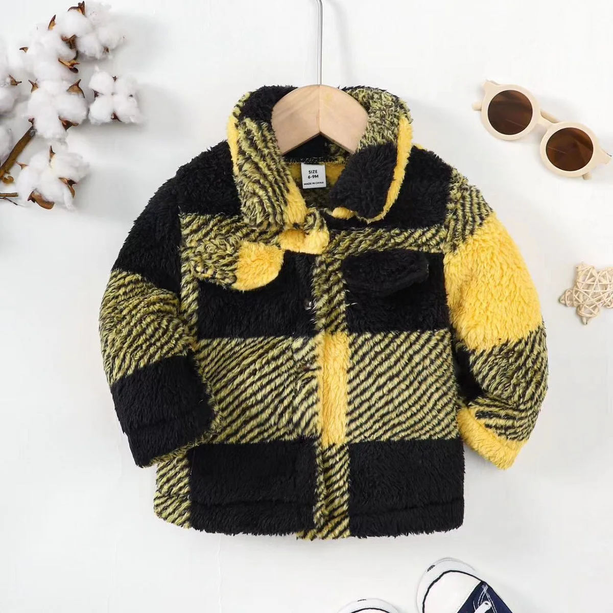 Baby boy's yellow checkered lapel cardigan jacket, plush and warm, cute and suitable for autumn and winter seasons