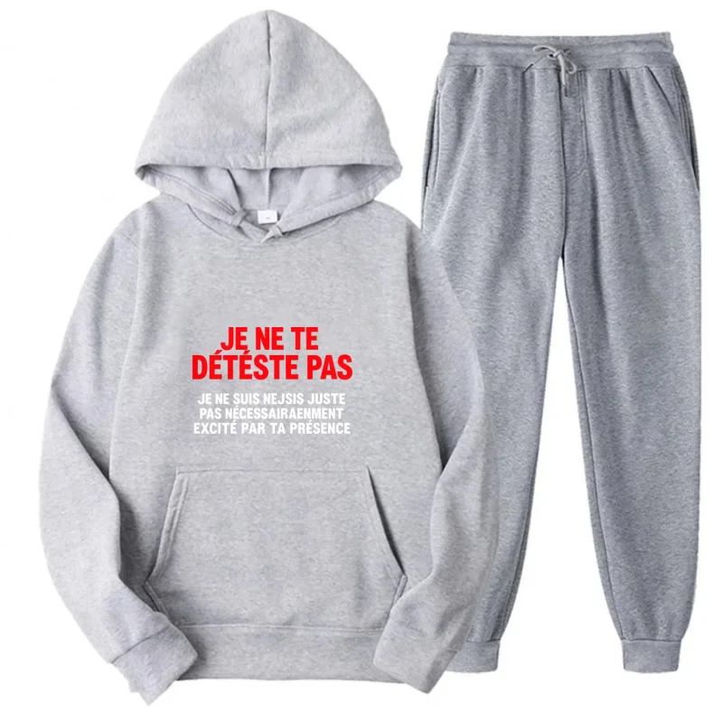 

Серый комплект с капюшоном с принтом и текстом Je Ne Te Deteste Pas Slogan Design Толстовка и брюки в тон
